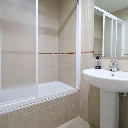 Alquiler En Residencial Porto Marina,roses, Amantes De La Bicicleta, El Running, Paseos, El Sol Y El Relax Junto A La Piscina, Un Entorno De Parques Naturales, Playas Y Ambiente Vacacional - Es-366-1 * 로지즈