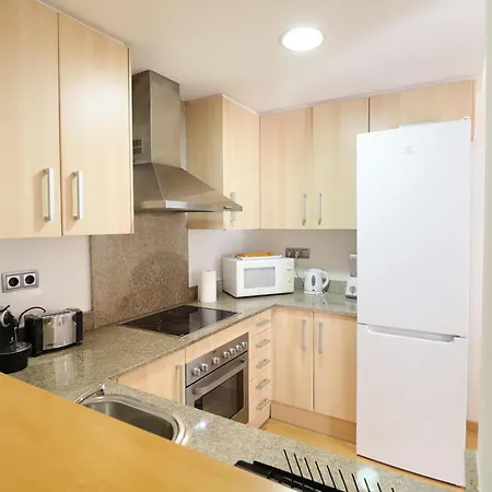Apartment Alquiler En Residencial Porto Marina,roses, Amantes De La Bicicleta, El Running, Paseos, El Sol Y El Relax Junto A La Piscina, Un Entorno De Parques Naturales, Playas Y Ambiente Vacacional - Es-366-1 Roses