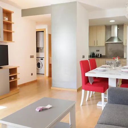 Alquiler En Residencial Porto Marina,roses, Amantes De La Bicicleta, El Running, Paseos, El Sol Y El Relax Junto A La Piscina, Un Entorno De Parques Naturales, Playas Y Ambiente Vacacional - Es-366-1 Apartment Roses