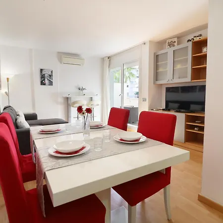 Apartment Alquiler En Residencial Porto Marina,roses, Amantes De La Bicicleta, El Running, Paseos, El Sol Y El Relax Junto A La Piscina, Un Entorno De Parques Naturales, Playas Y Ambiente Vacacional - Es-366-1 Roses